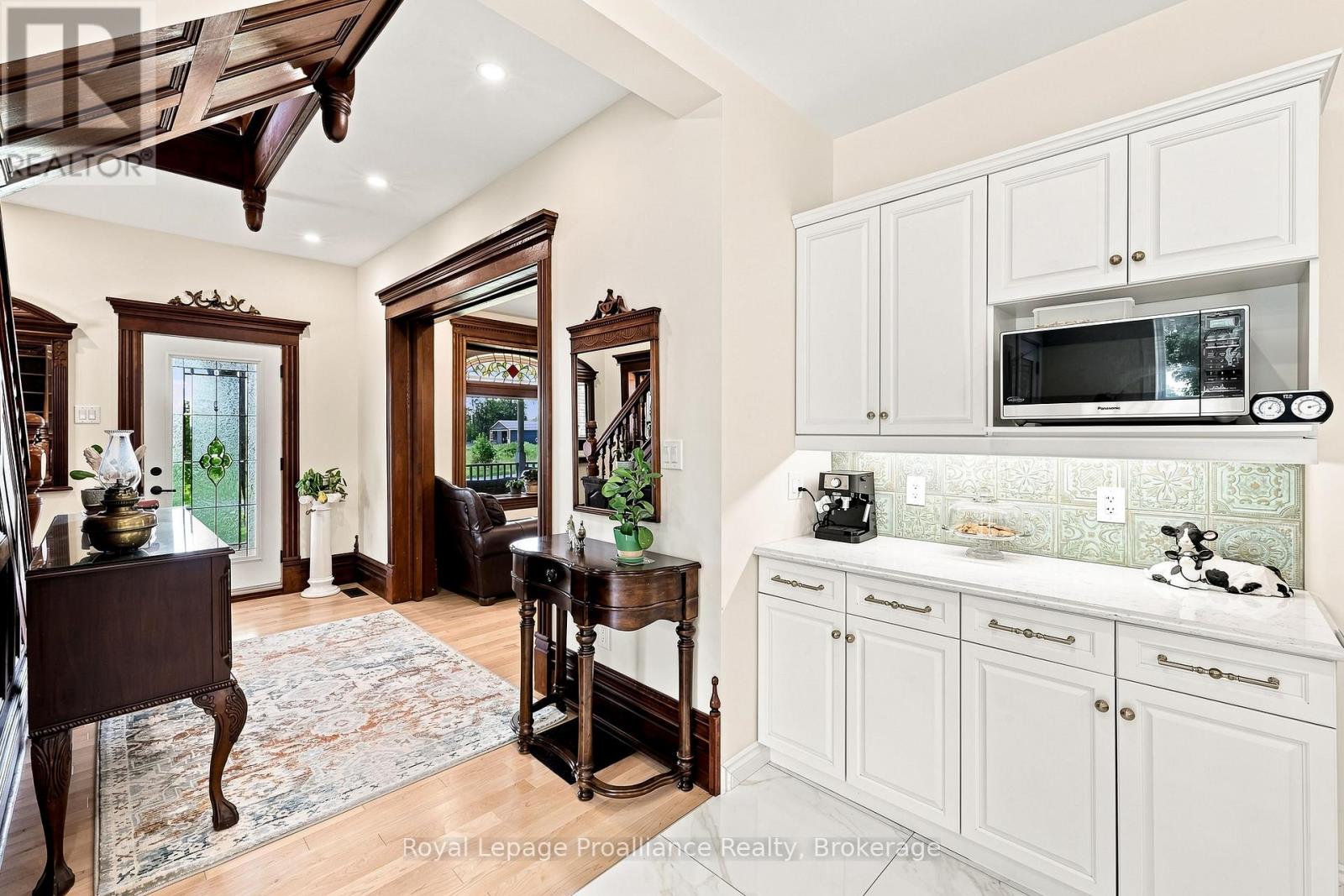 1376 Queensborough Road Property Photo 15