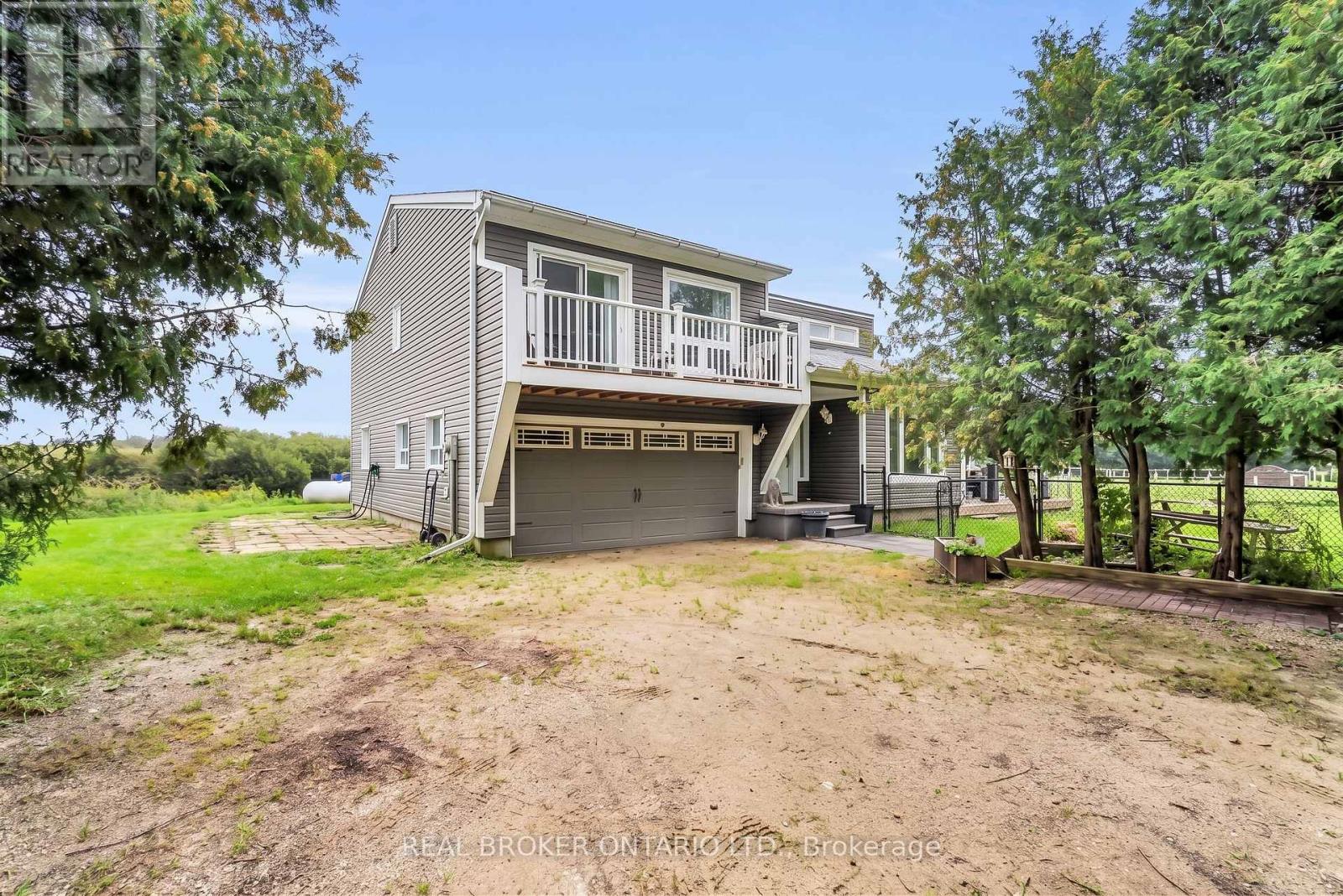 106008 Southgate Rd 10 Line Property Photo 1