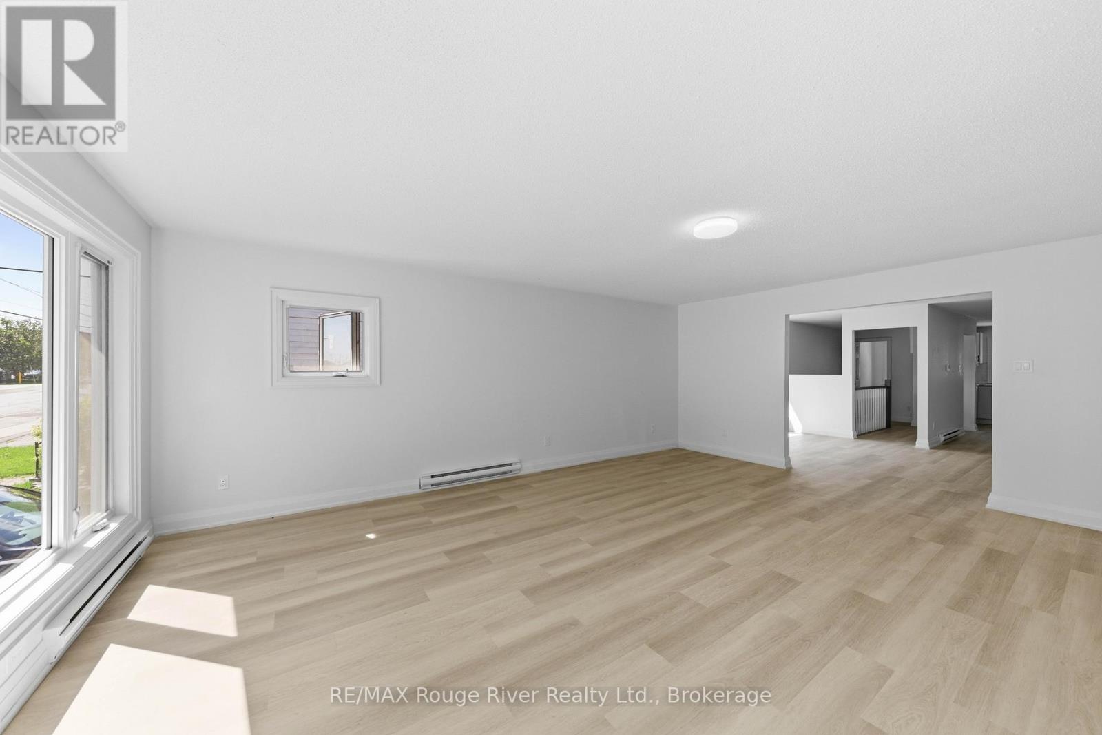 Unit A - 144 Macdonald Avenue Property Photo 3