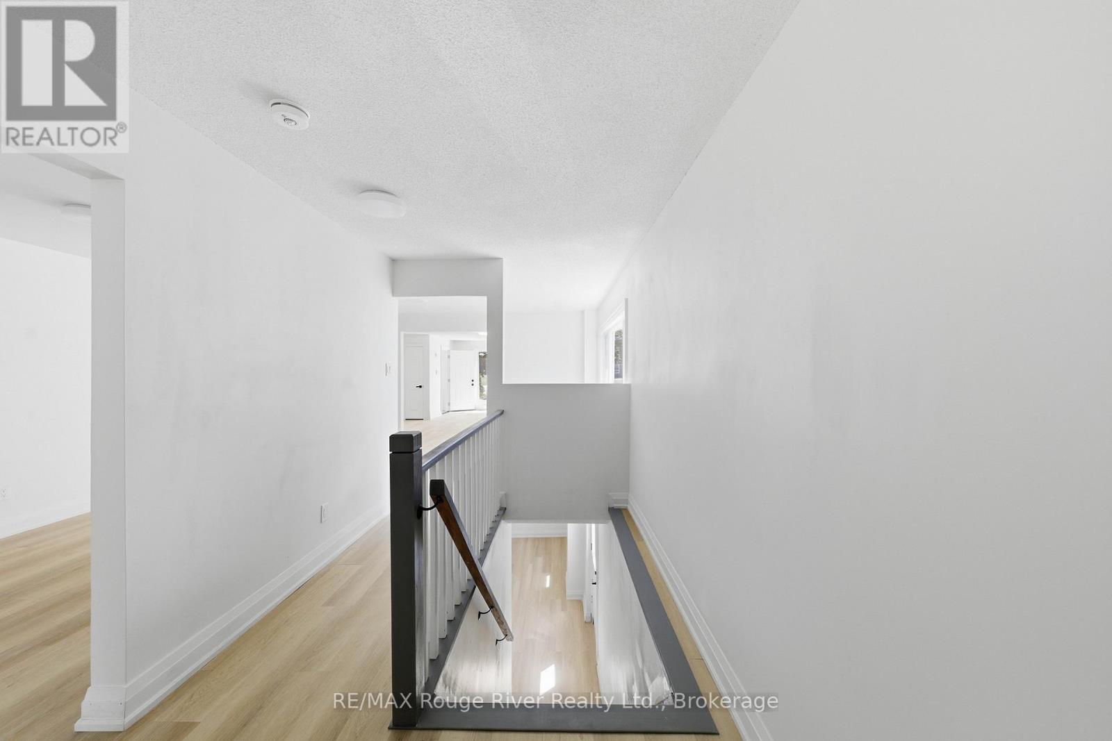 Unit A - 144 Macdonald Avenue Property Photo 8
