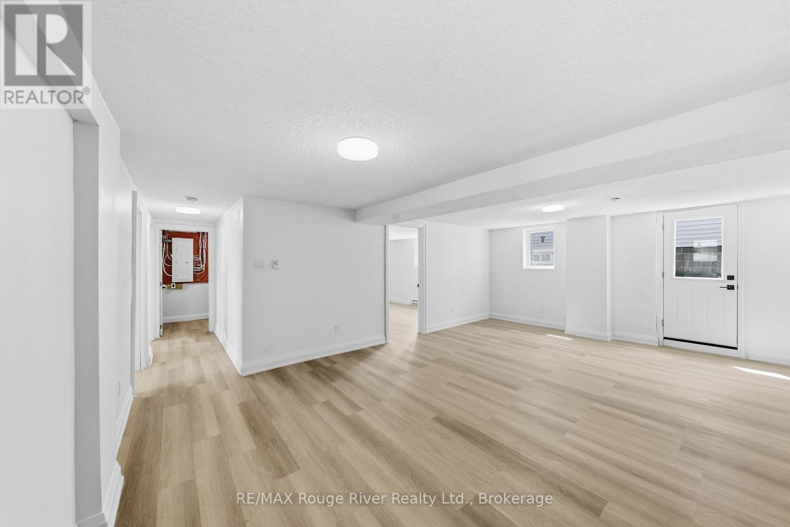Unit A - 144 Macdonald Avenue Property Photo 9