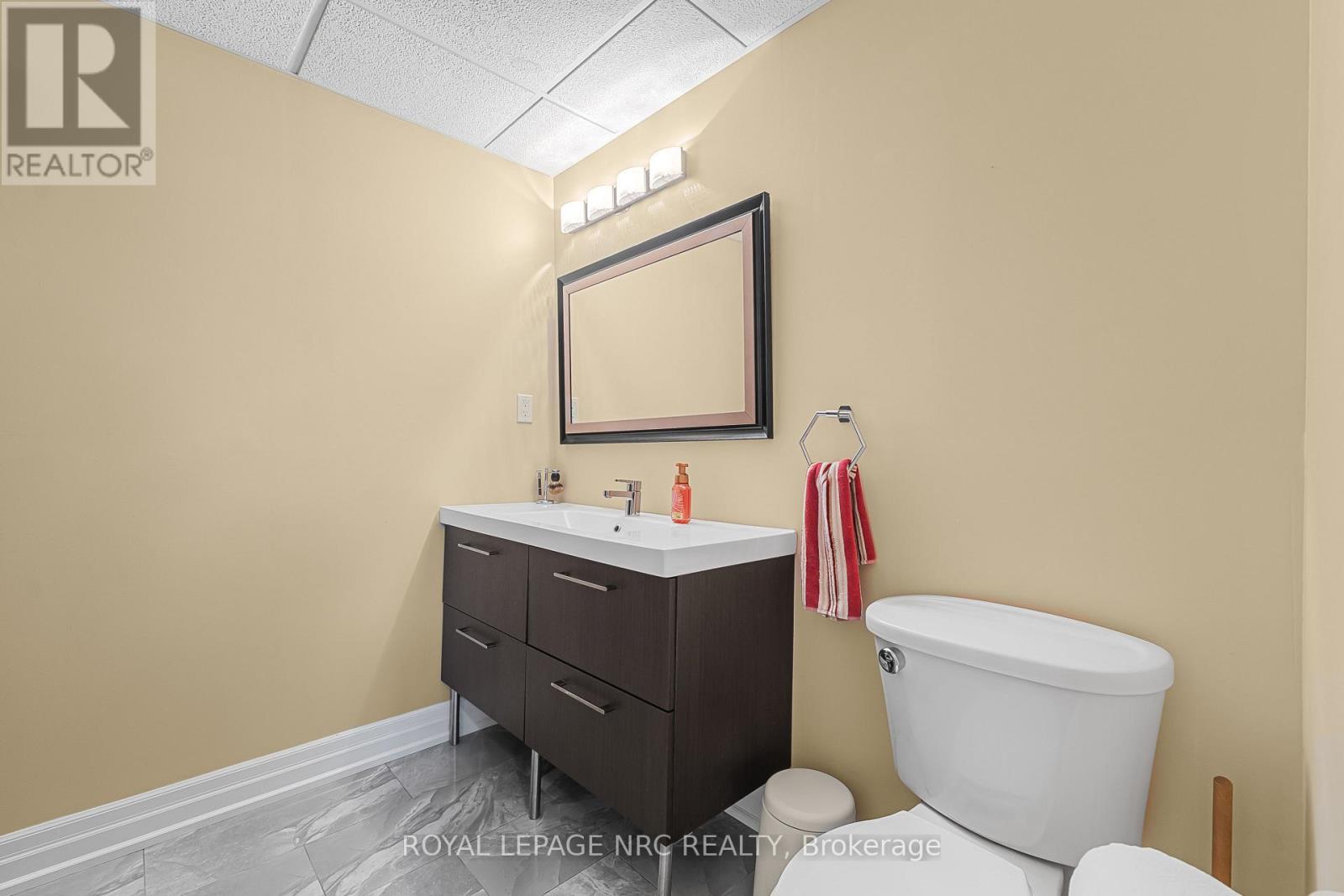 551 Scott Street Property Photo 27