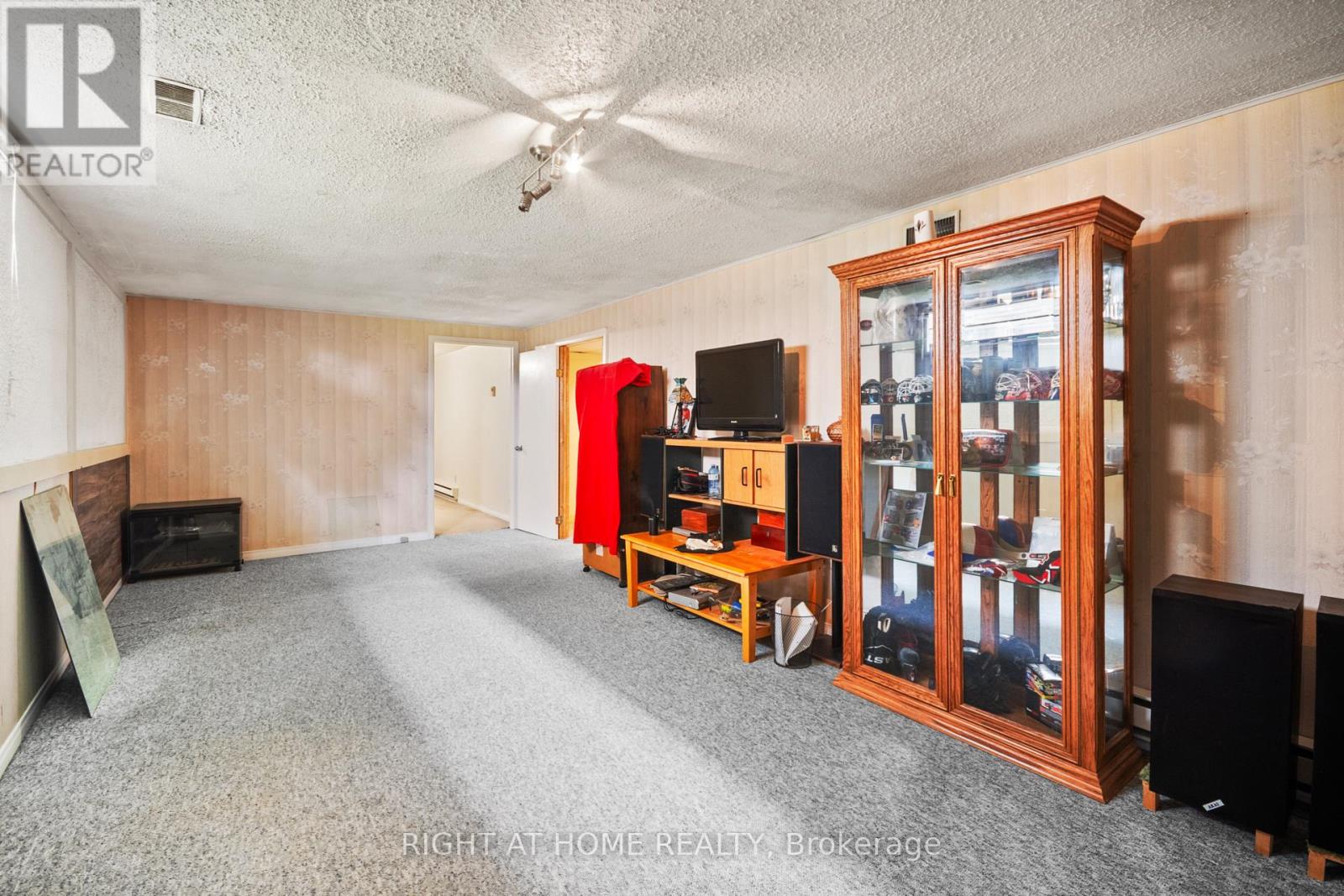 7 Raven Avenue Property Photo 18