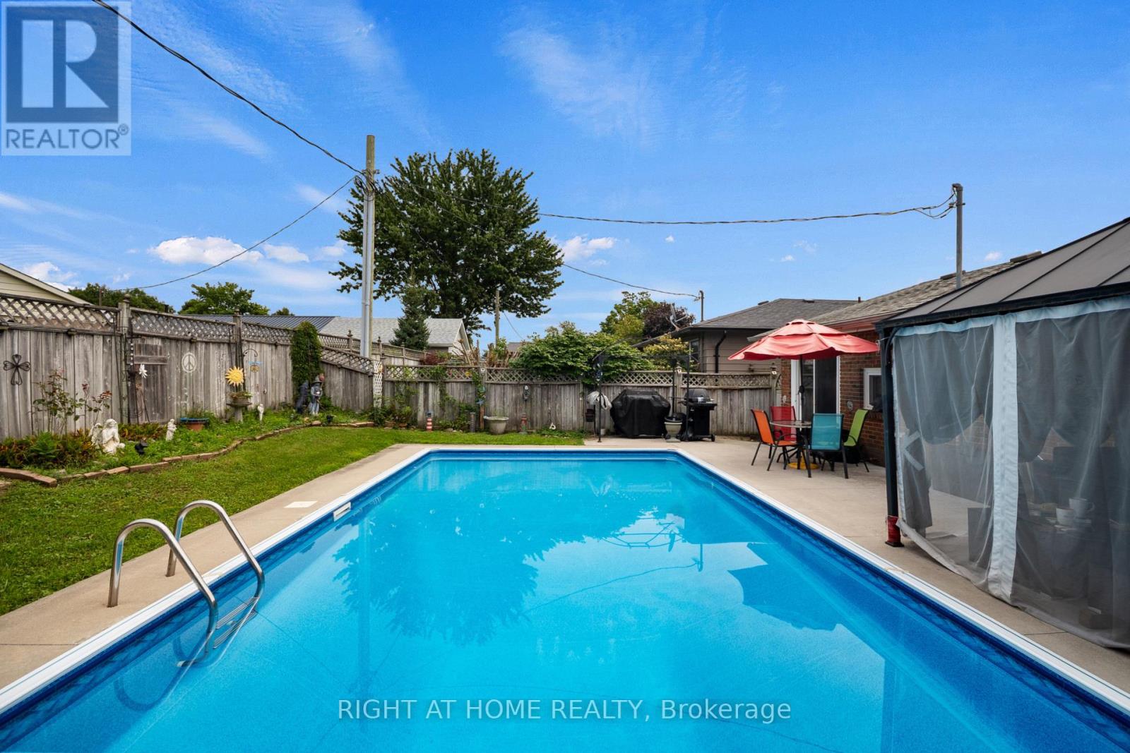 7 Raven Avenue Property Photo 22