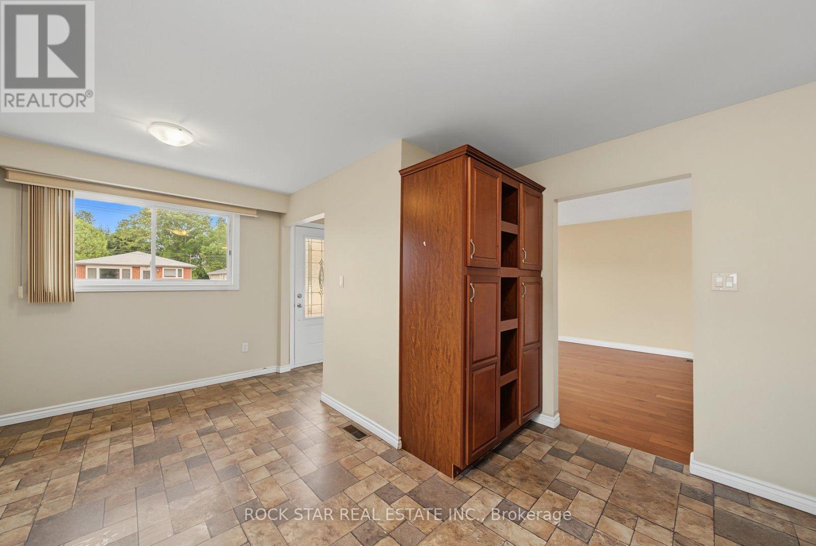 Main - 59 Aterno Drive Property Photo 8