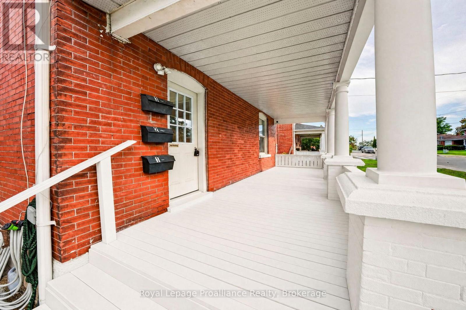 37 Lorne Avenue Property Photo 3