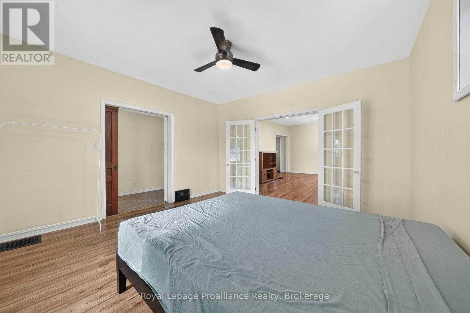 37 Lorne Avenue Property Photo 8