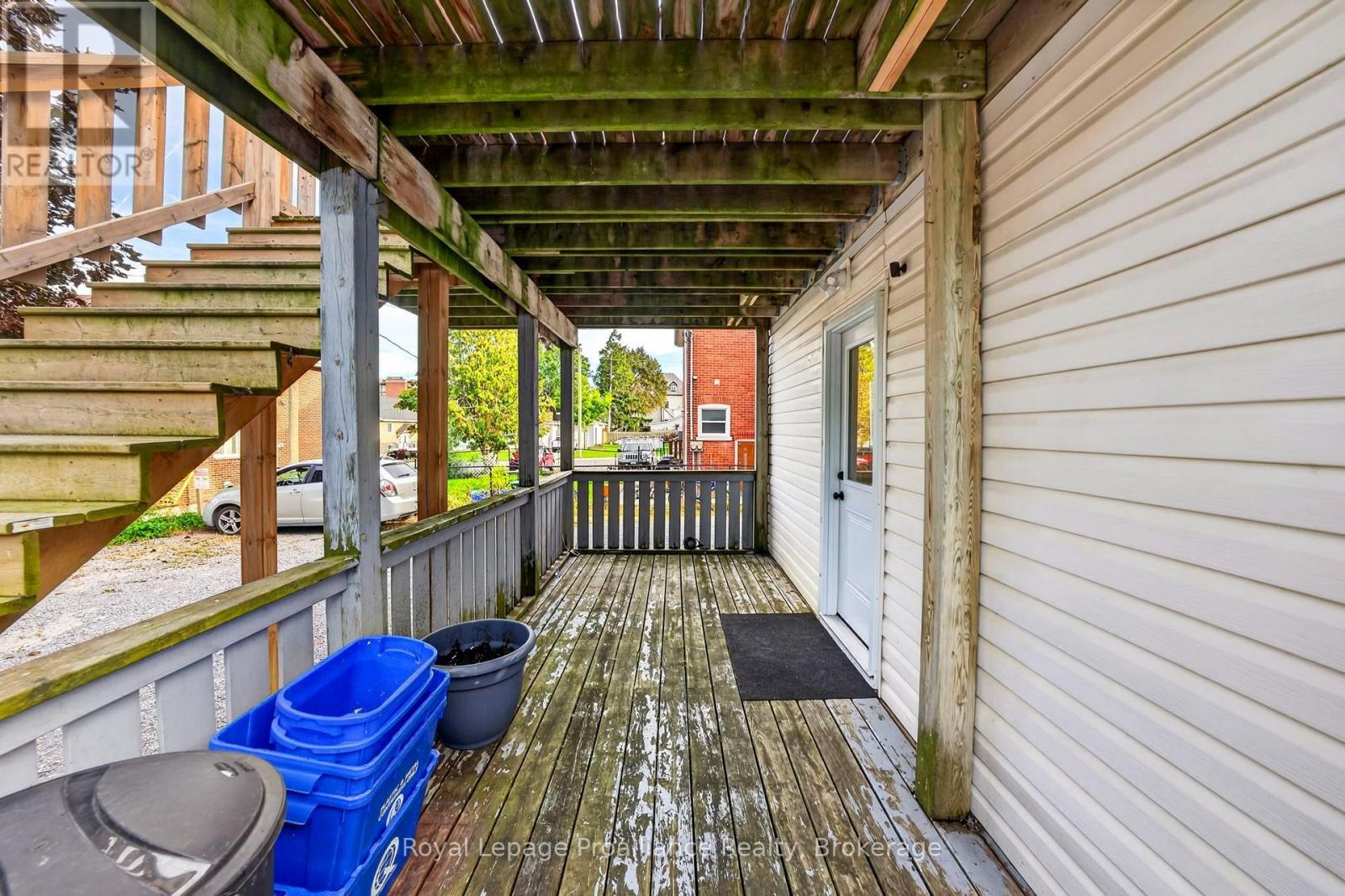 37 Lorne Avenue Property Photo 17