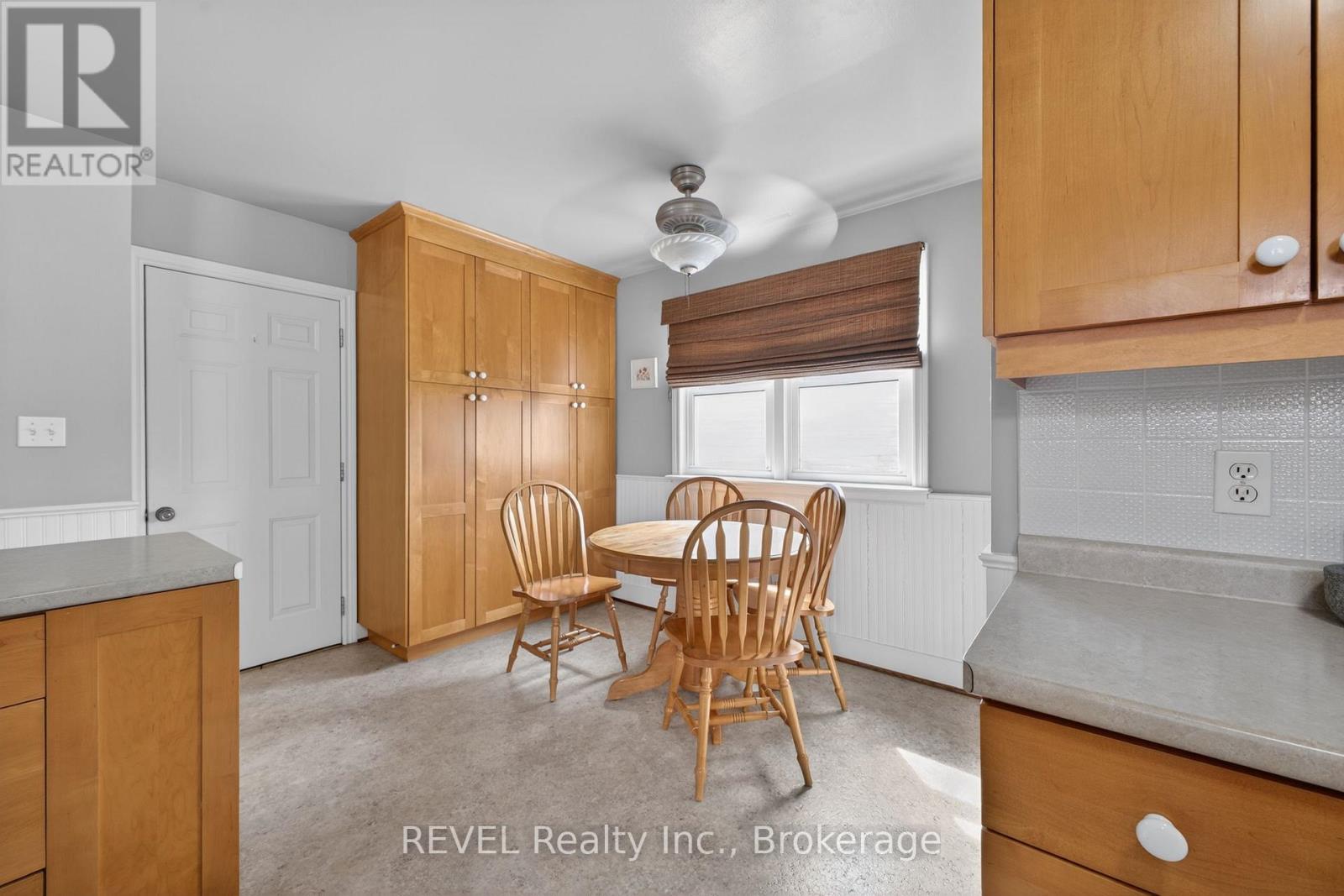 1258 Phillips Street Property Photo 15