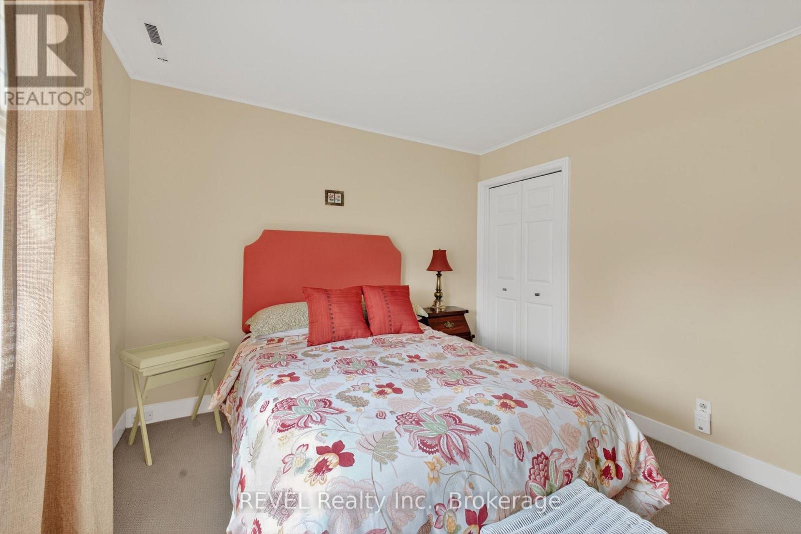 1258 Phillips Street Property Photo 28