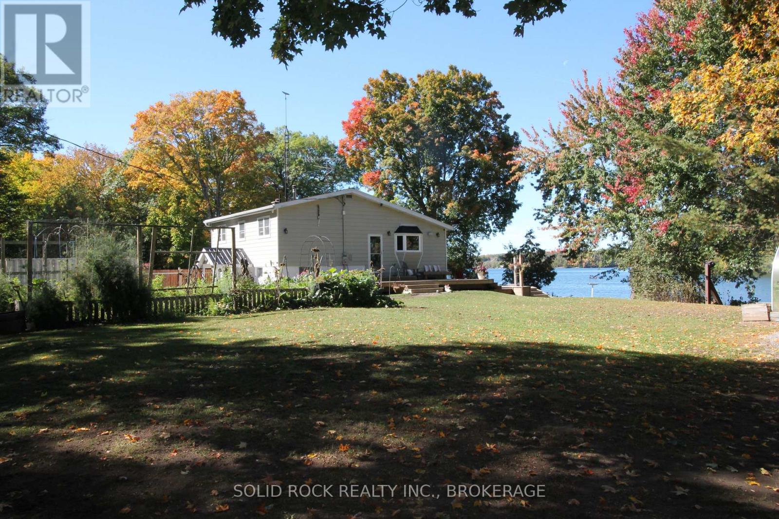1127 Perry Lane Property Photo 39