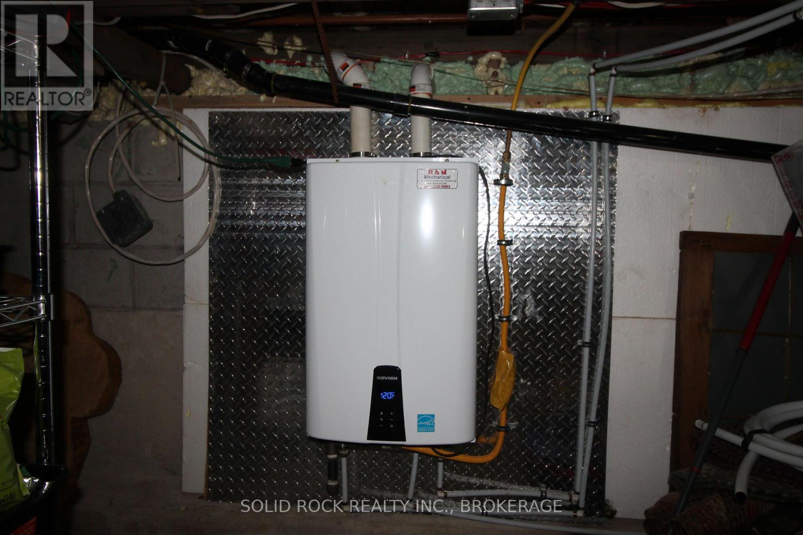 1127 Perry Lane Property Photo 45