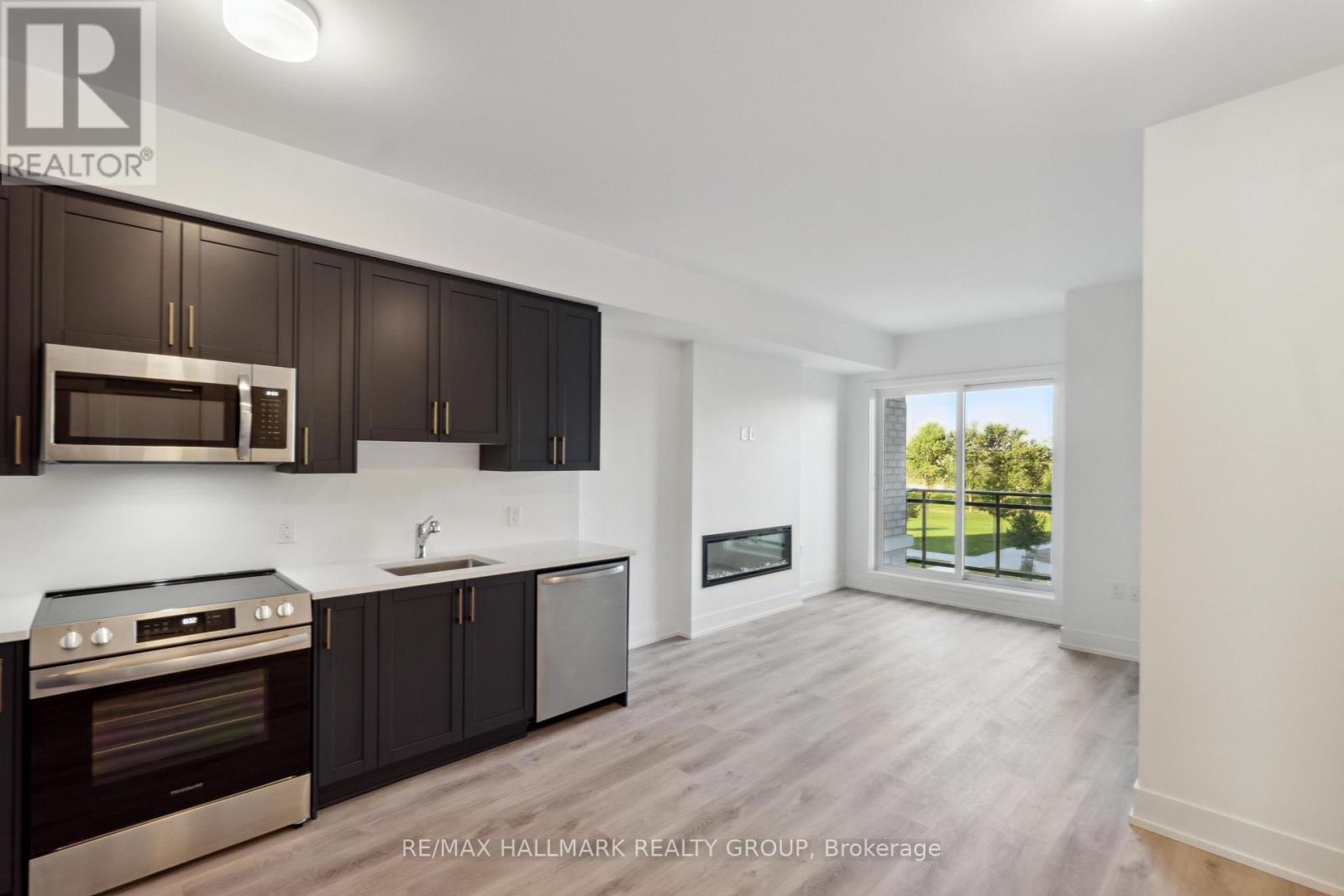 211 - 397 Codds Road Property Photo 10