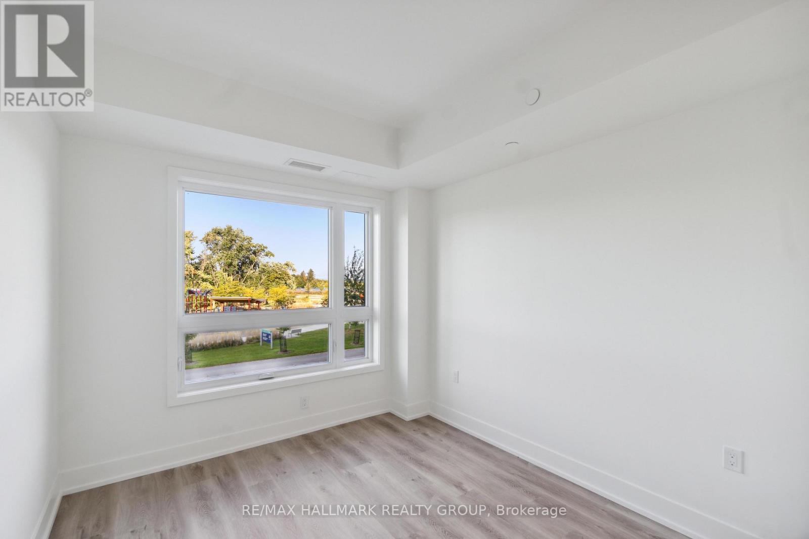 211 - 397 Codds Road Property Photo 22
