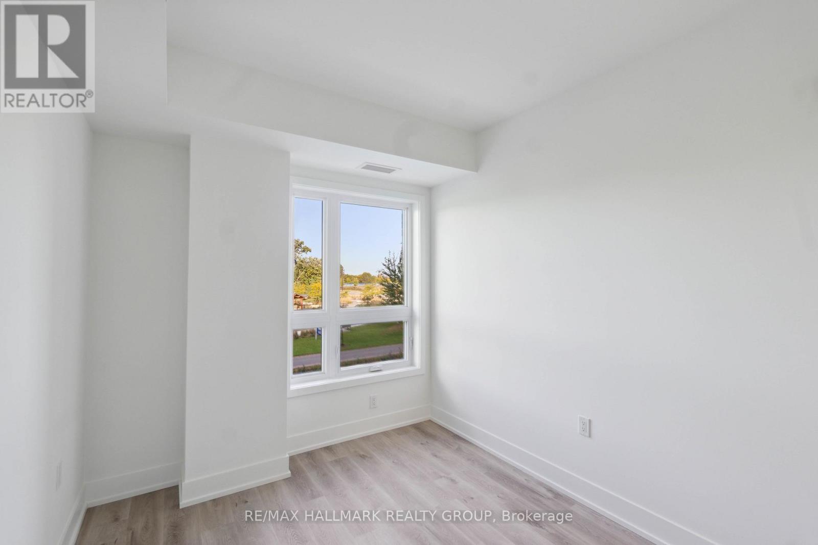 211 - 397 Codds Road Property Photo 29