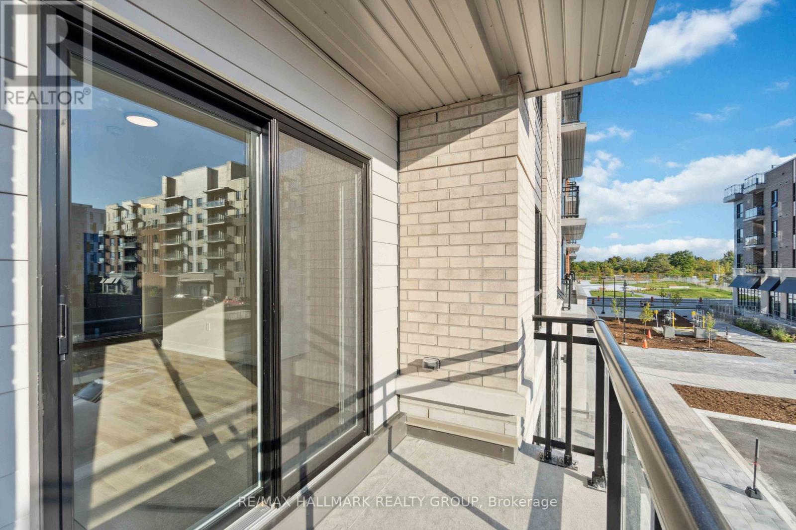 211 - 397 Codds Road Property Photo 44