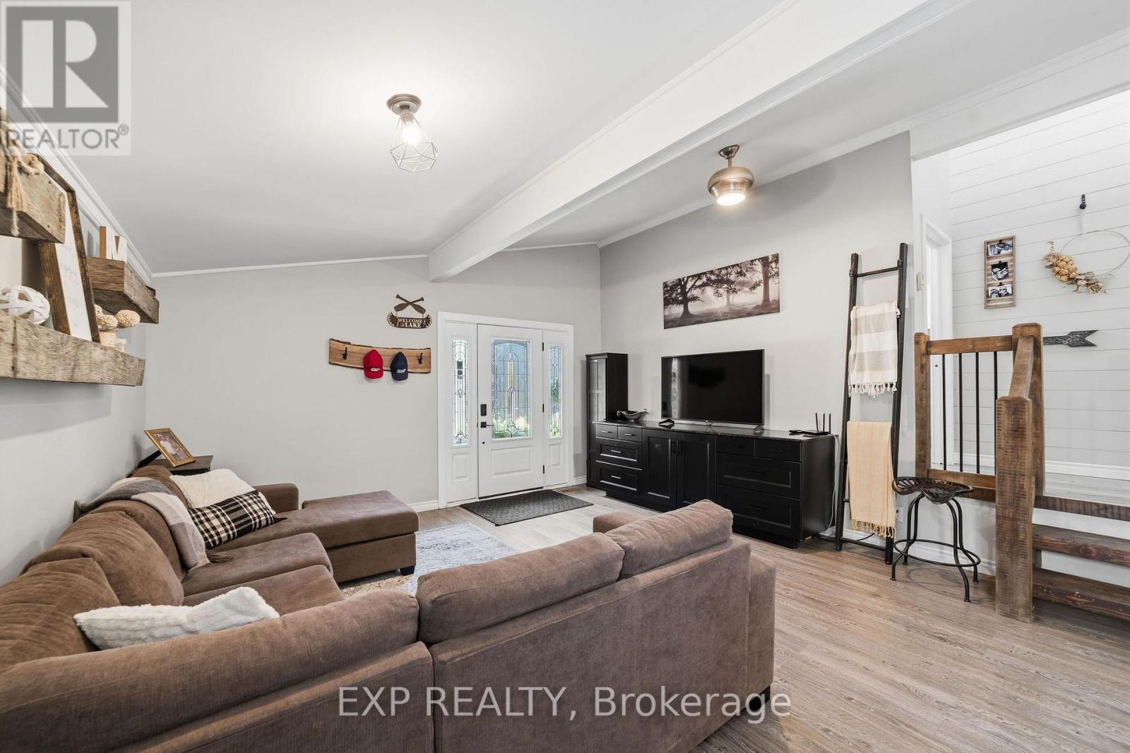 250 Orchard Avenue Property Photo 13