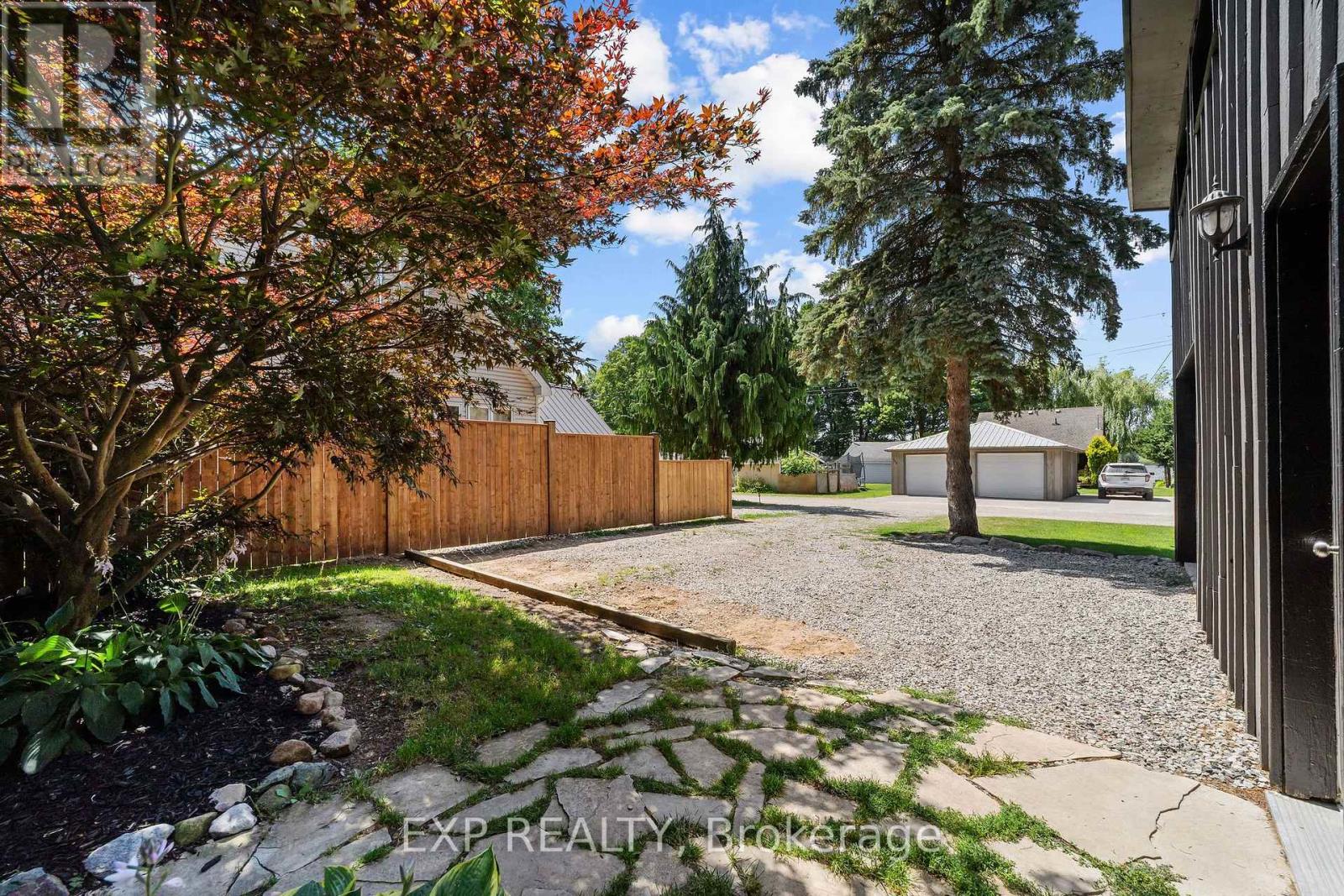 250 Orchard Avenue Property Photo 32