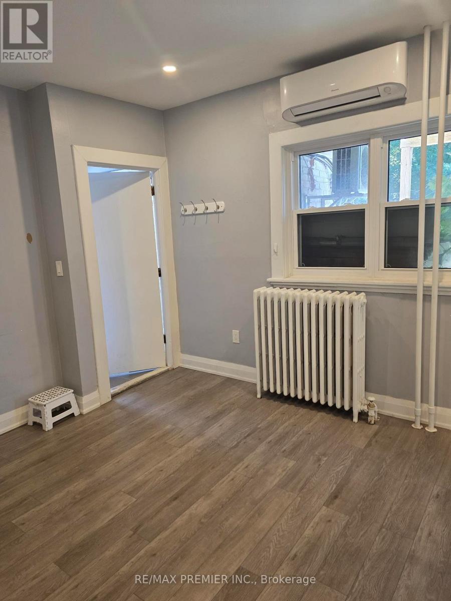 95 Cayuga Street Property Photo 11