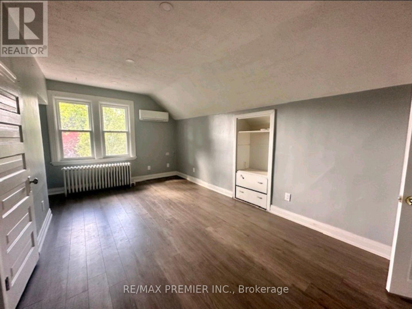 95 Cayuga Street Property Photo 16