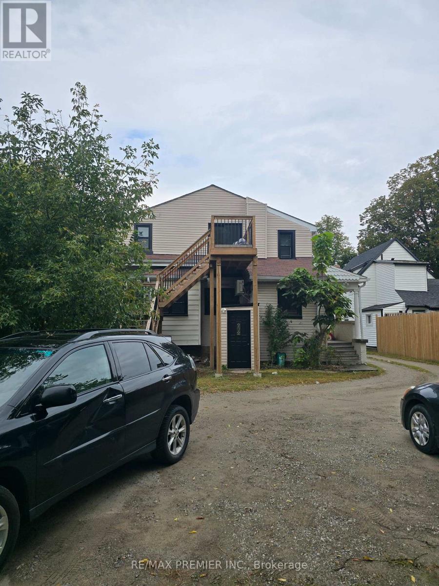 95 Cayuga Street Property Photo 19