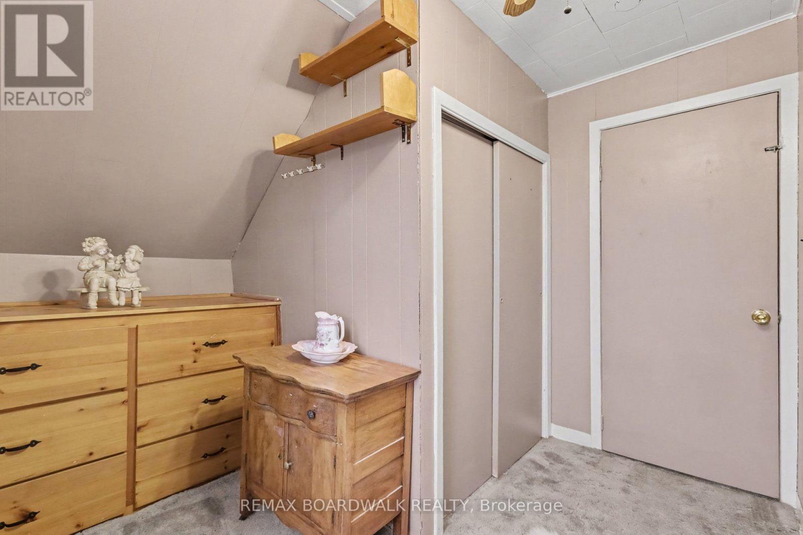174 Munro Street Property Photo 18
