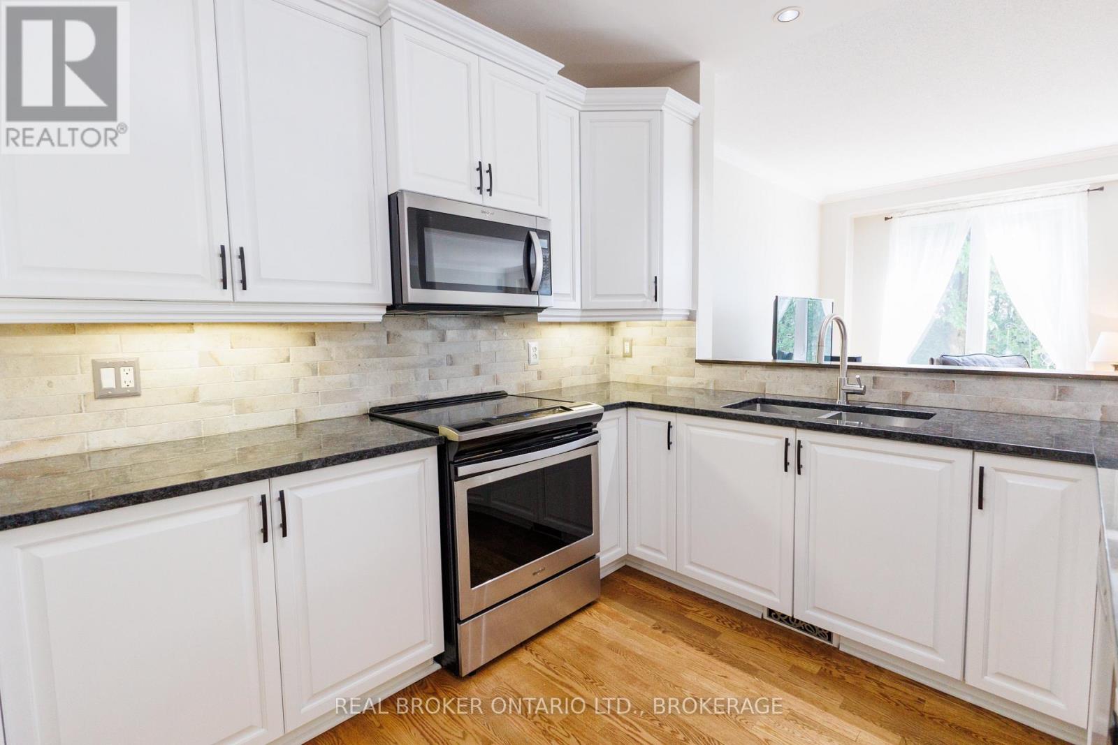 11 Redbridge Crescent Property Photo 21