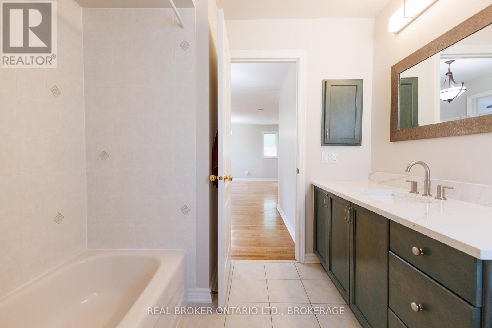 11 Redbridge Crescent Property Photo 41
