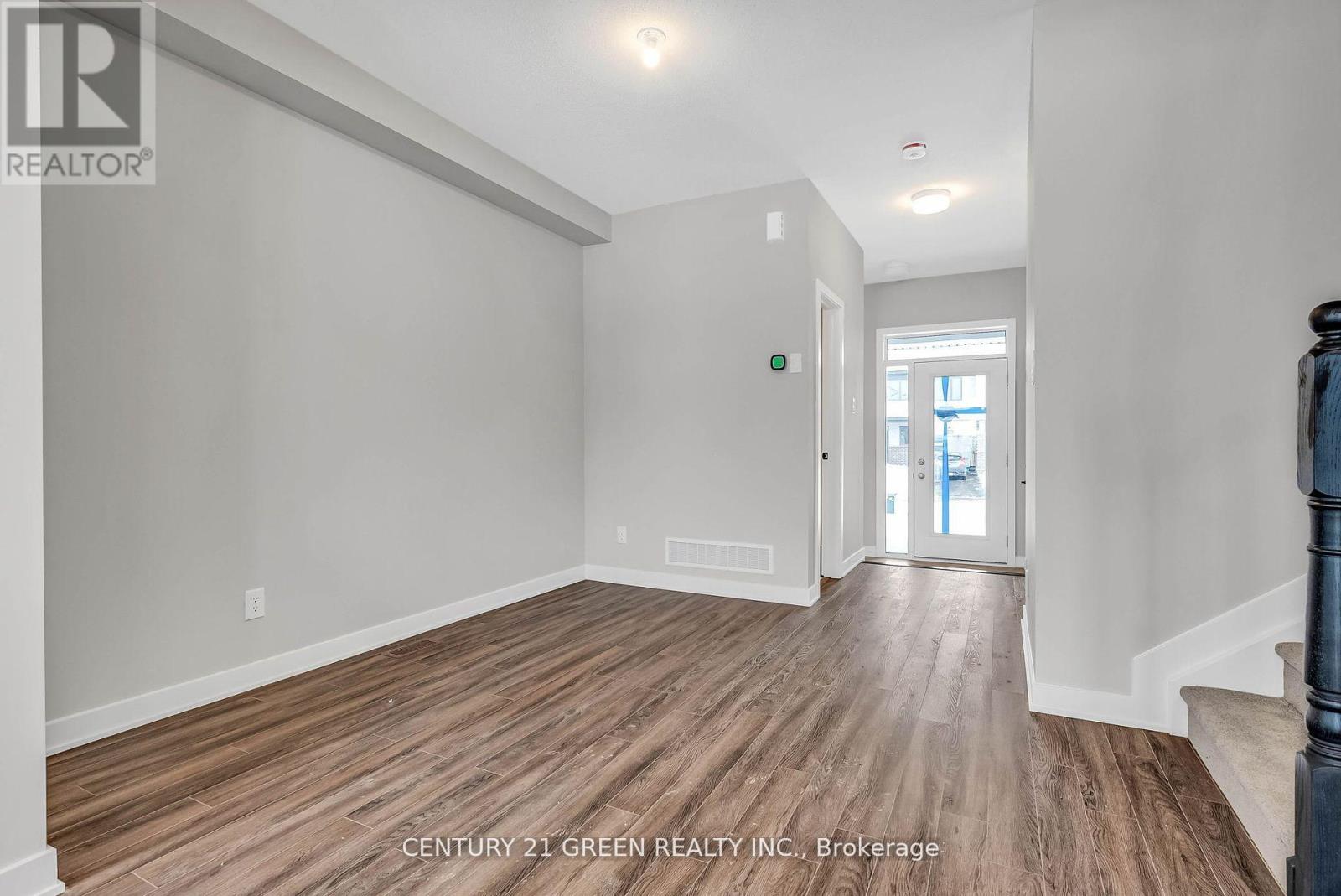 2183 Winsome Terrace Property Photo 6