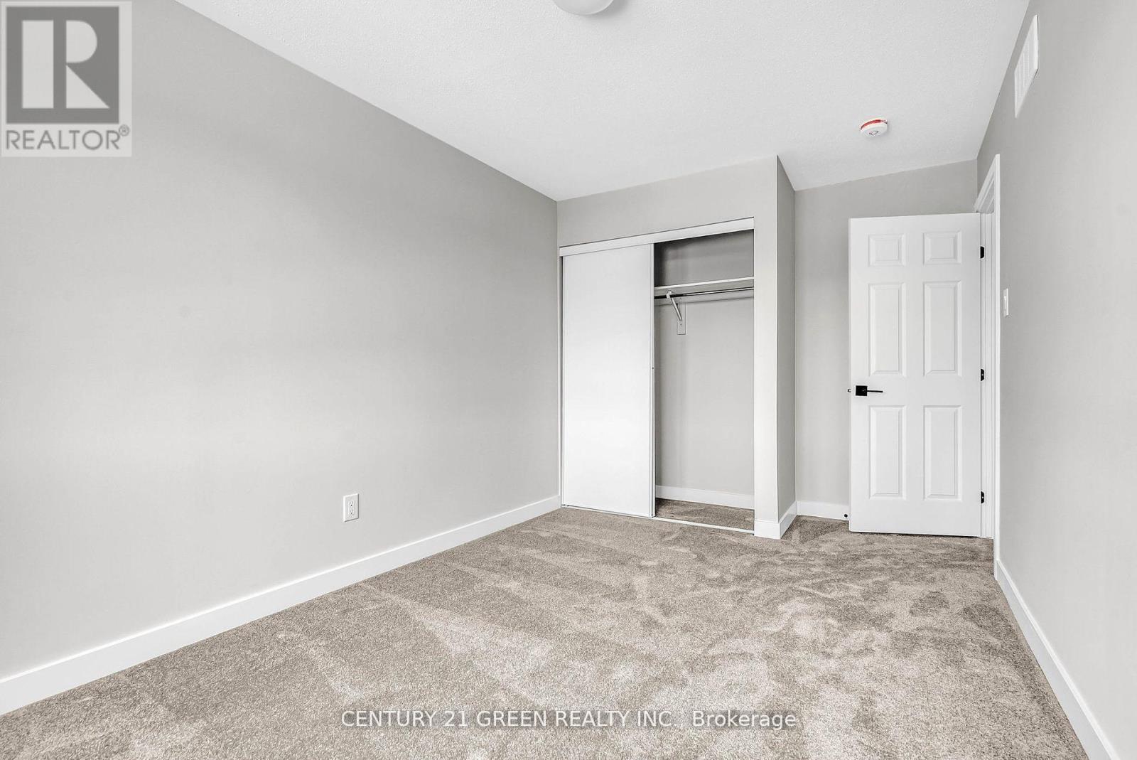 2183 Winsome Terrace Property Photo 17