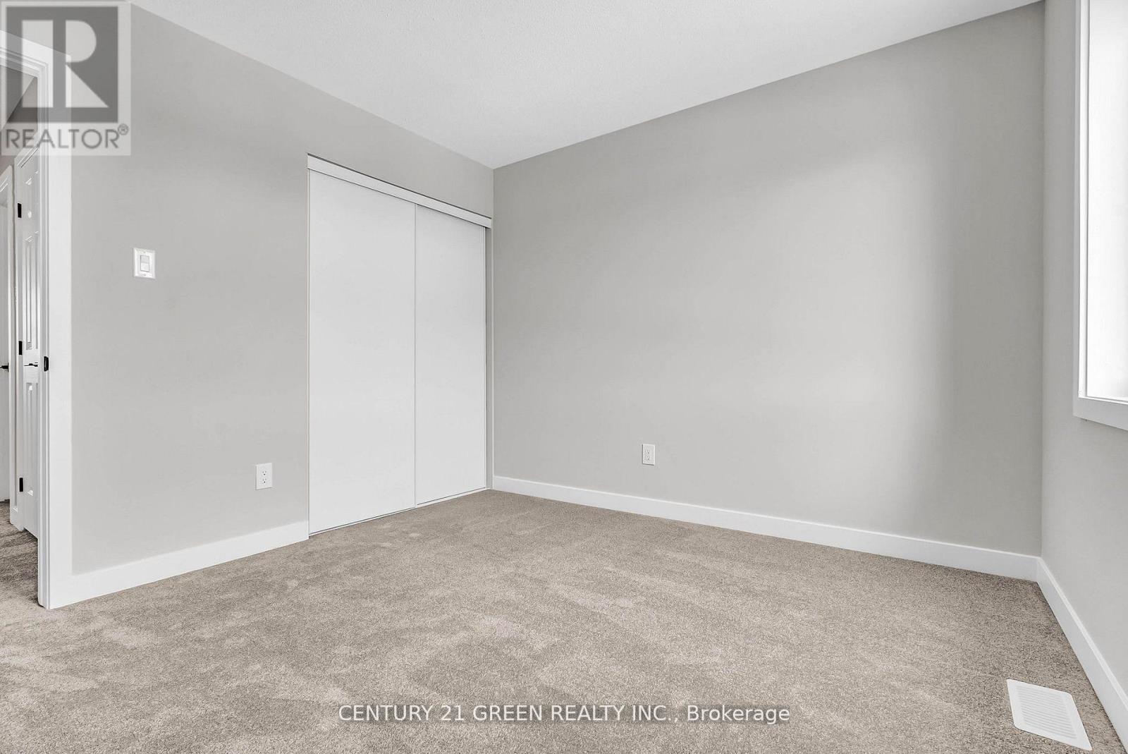2183 Winsome Terrace Property Photo 19