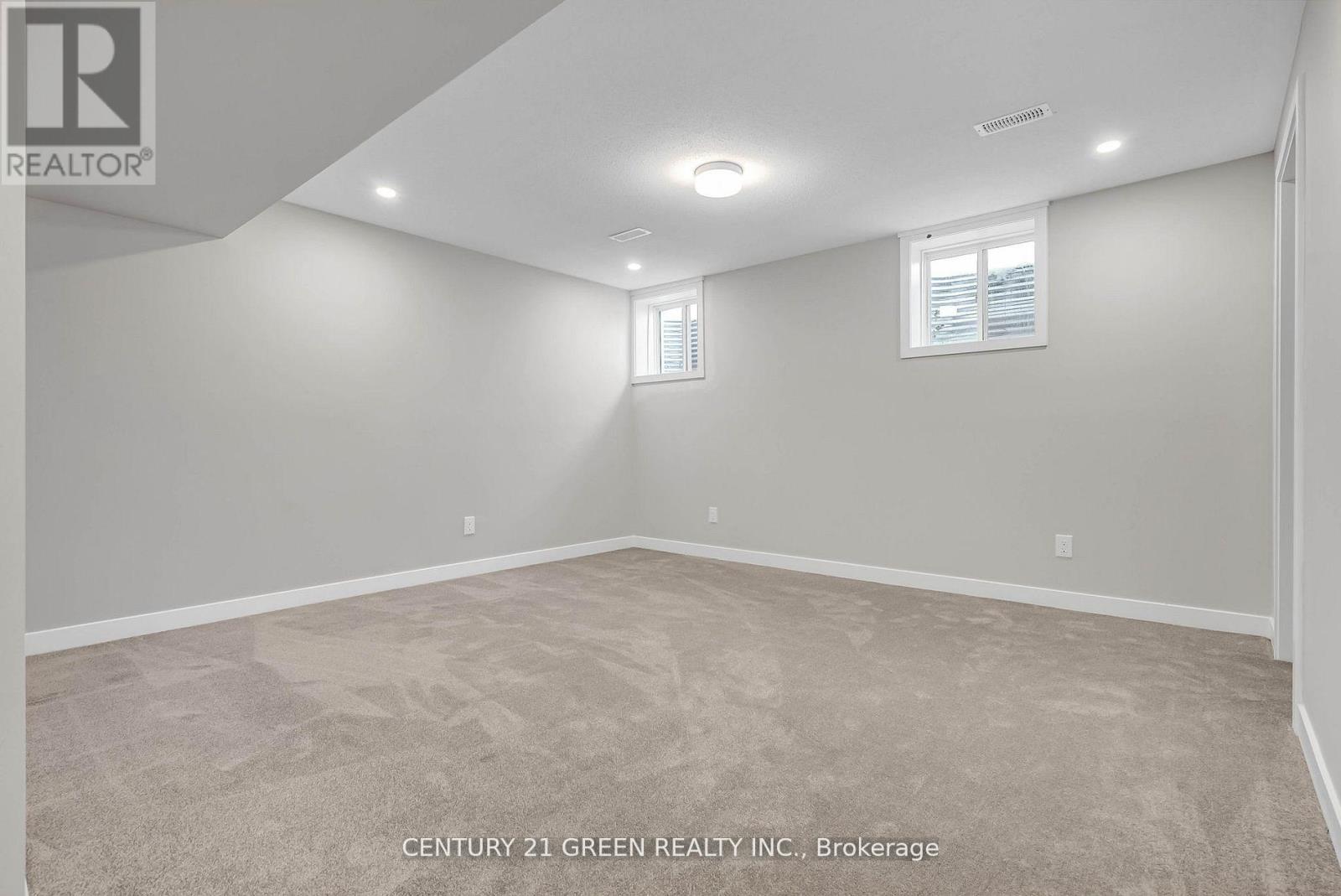 2183 Winsome Terrace Property Photo 20