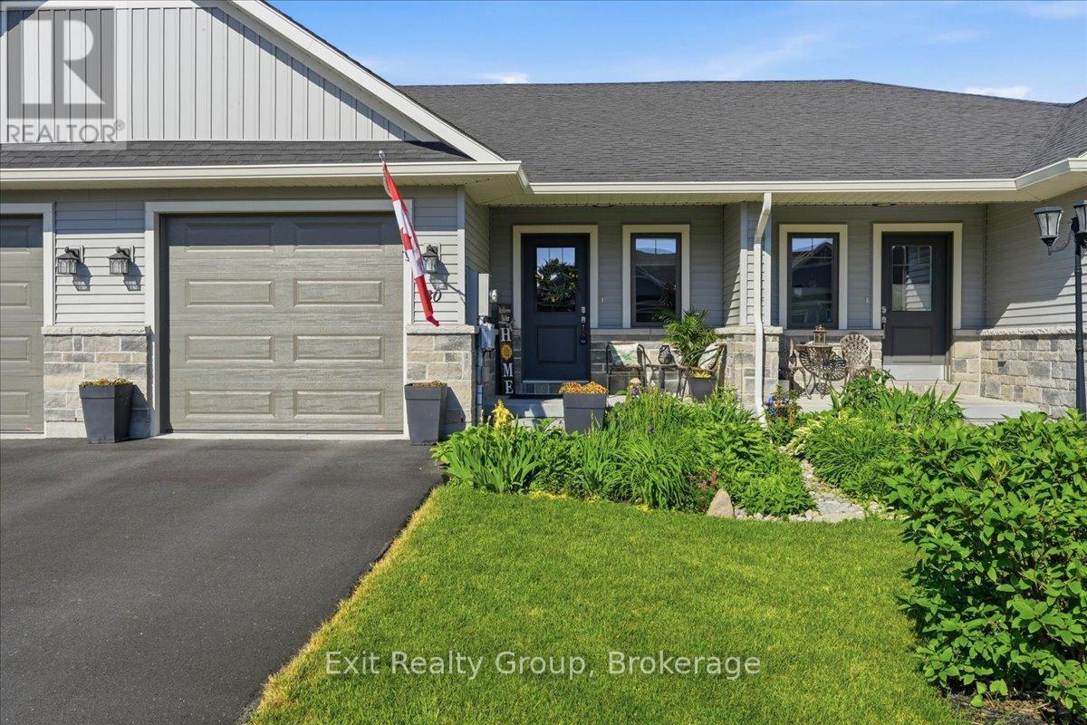 30 Sandhu Crescent Property Photo 1