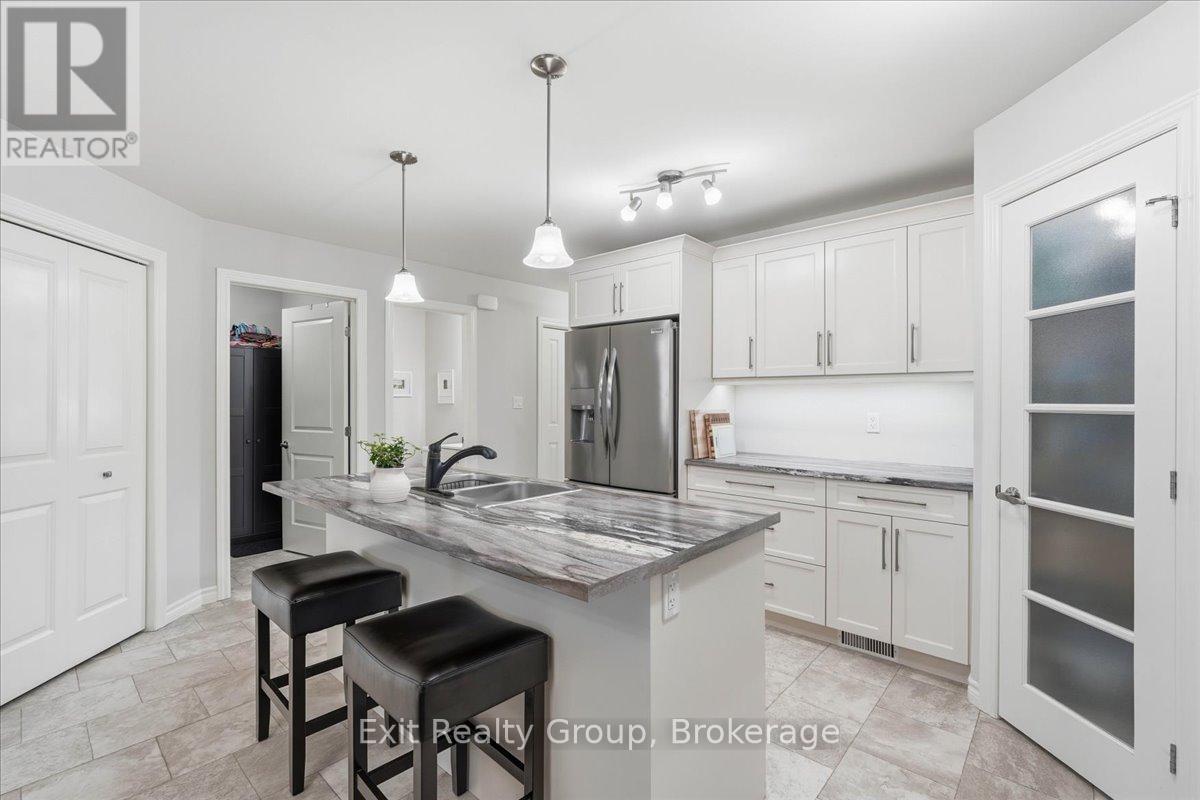 30 Sandhu Crescent Property Photo 5
