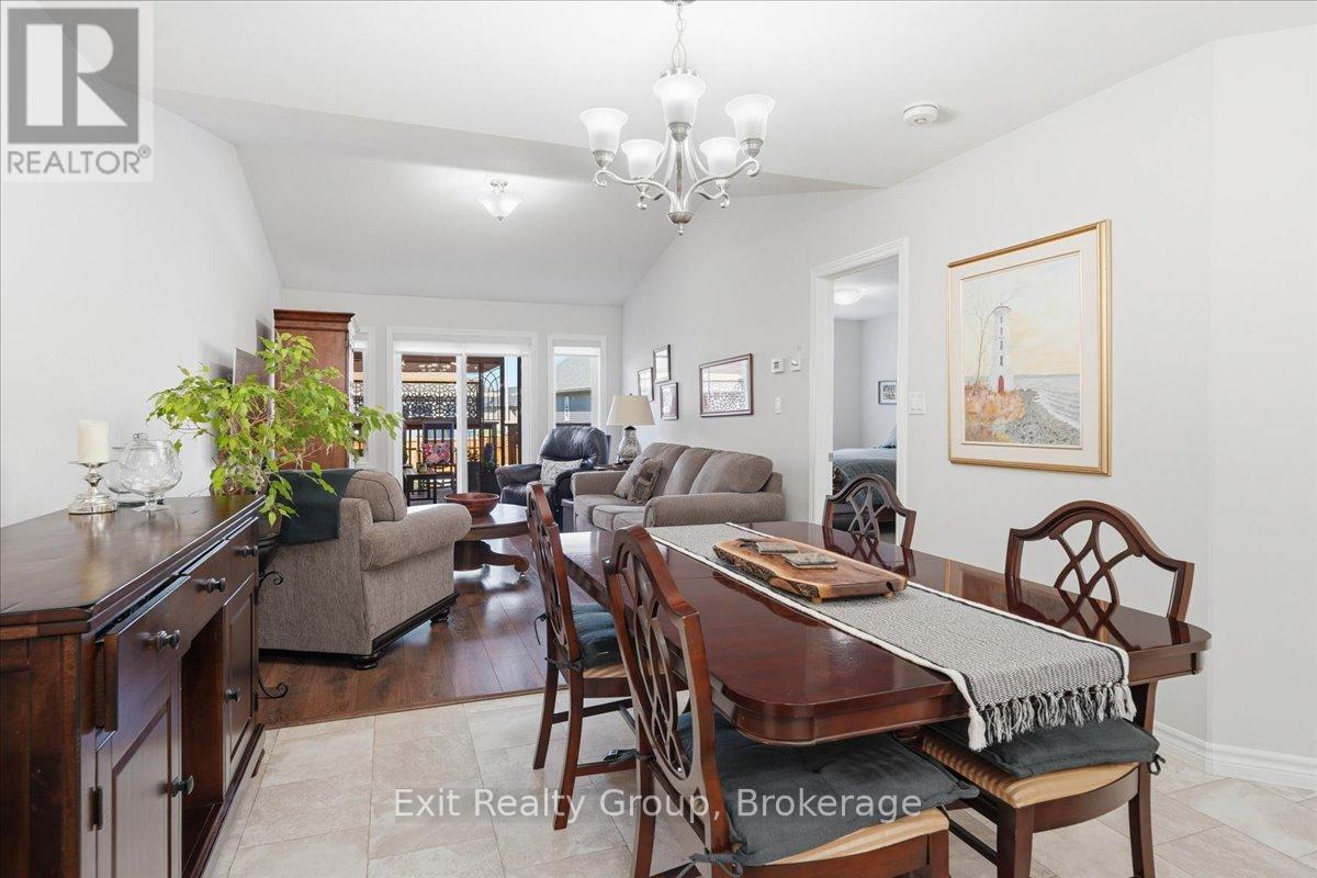 30 Sandhu Crescent Property Photo 7