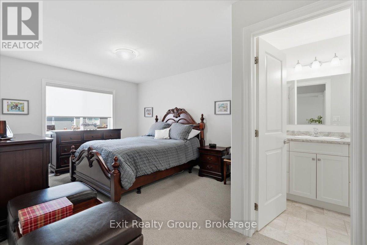 30 Sandhu Crescent Property Photo 12