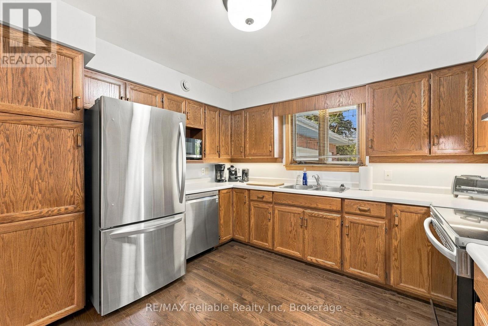 33895 Bissonette Avenue Property Photo 16