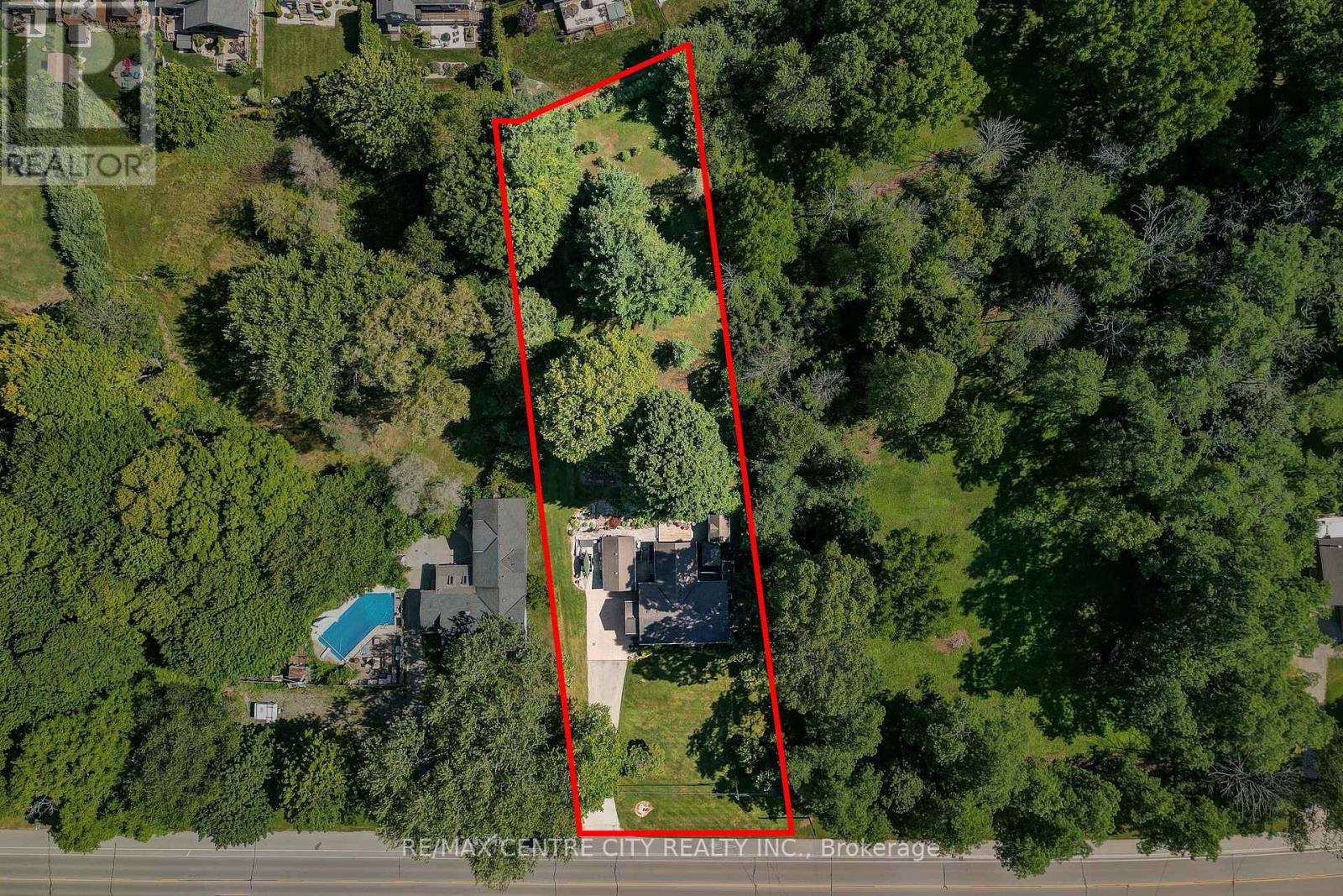 4766 Sunset Road Property Photo 4