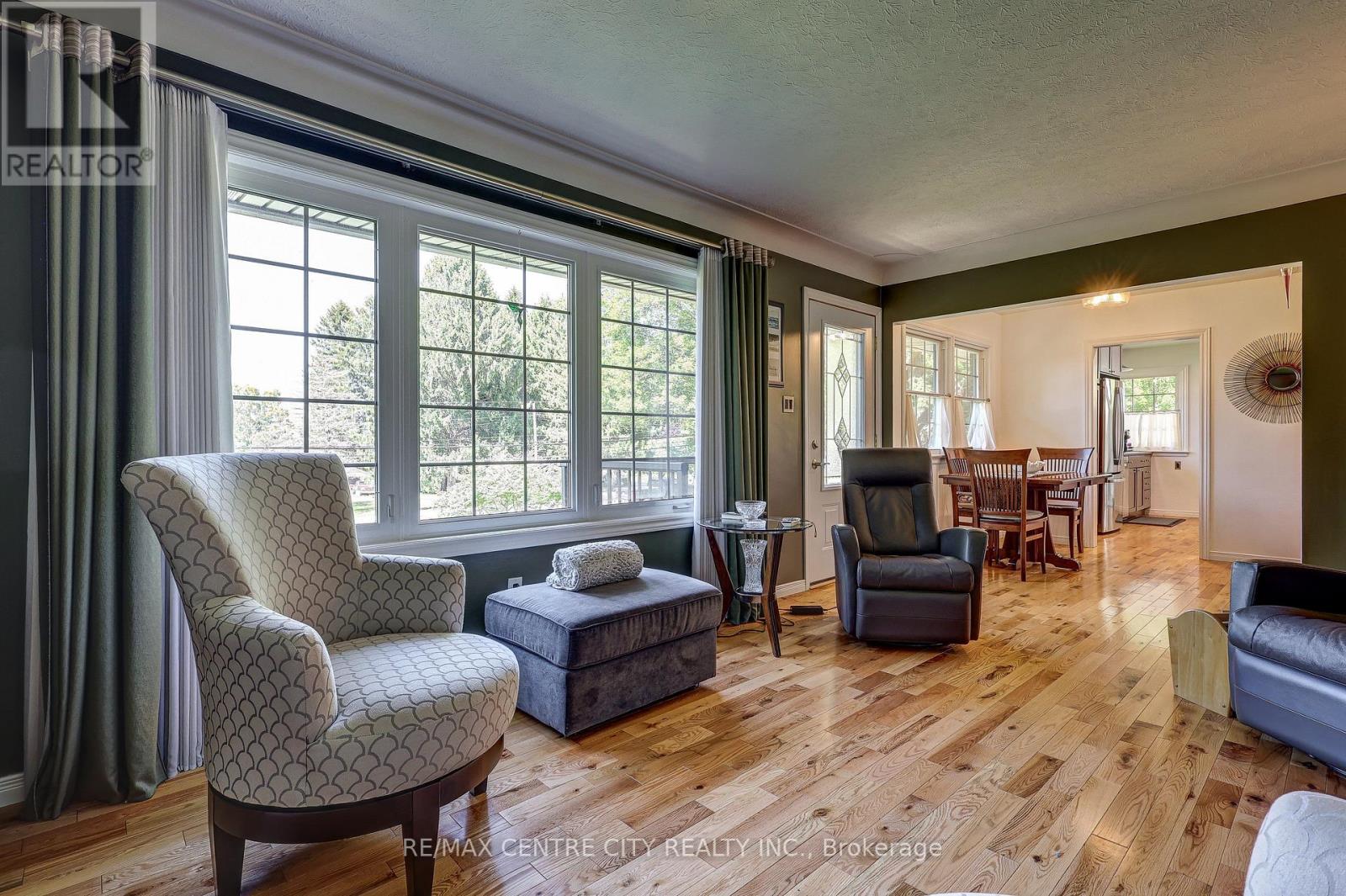 4766 Sunset Road Property Photo 20