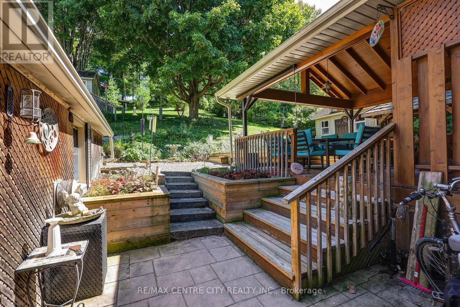 4766 Sunset Road Property Photo 38