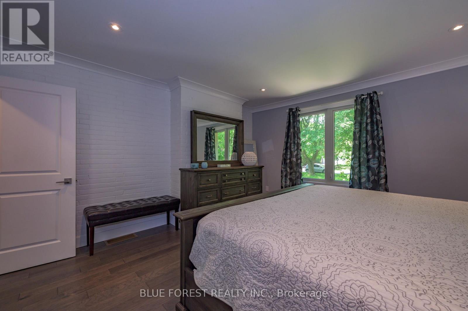 966 Glenbanner Road Property Photo 15