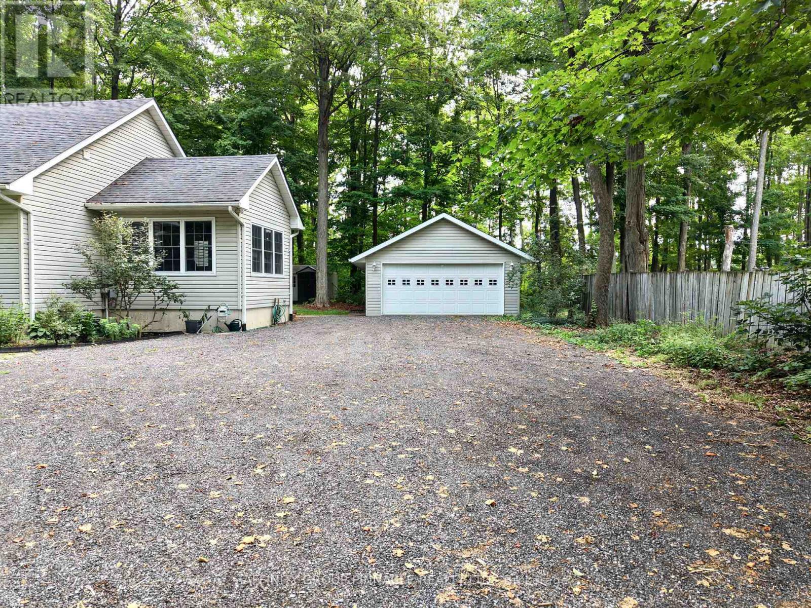 38 Westview Drive Property Photo 6