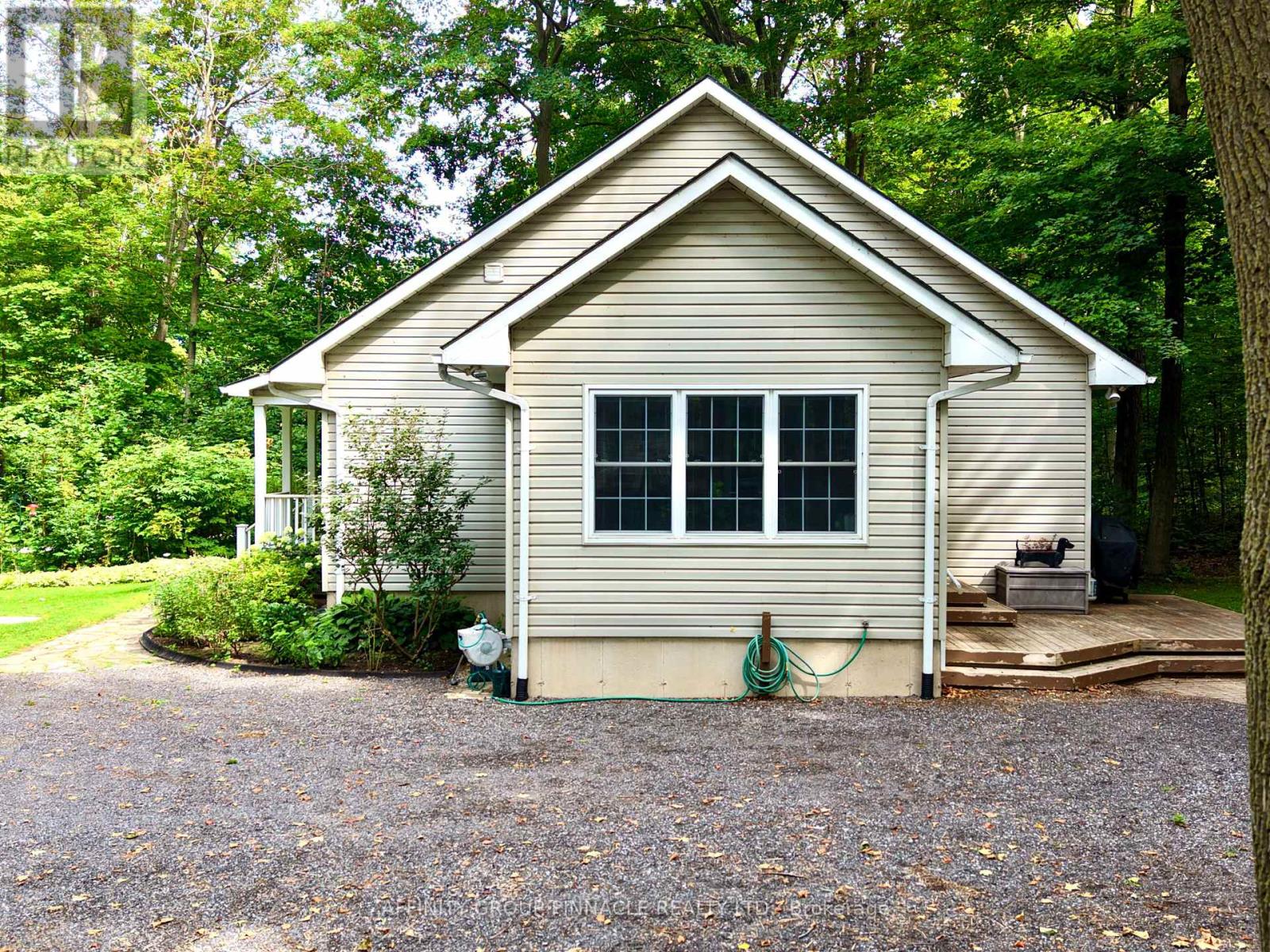 38 Westview Drive Property Photo 8