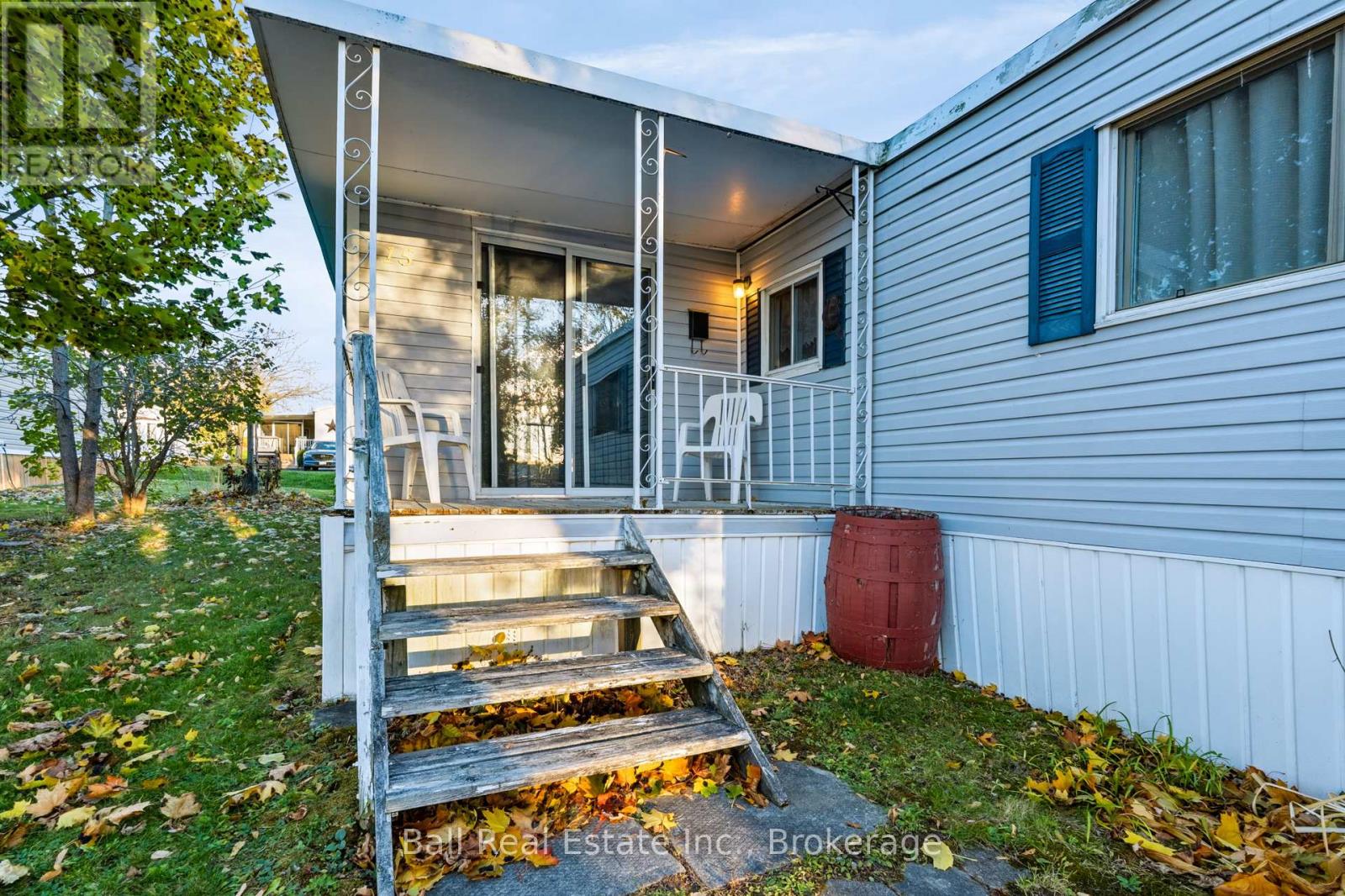 15 Mcgregor Central Drive Property Photo 5
