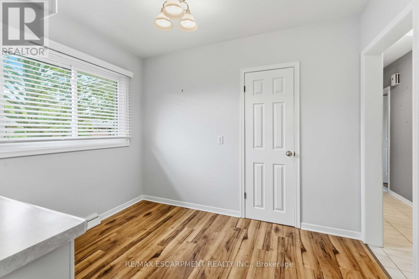 4 Regina Avenue Property Photo 9