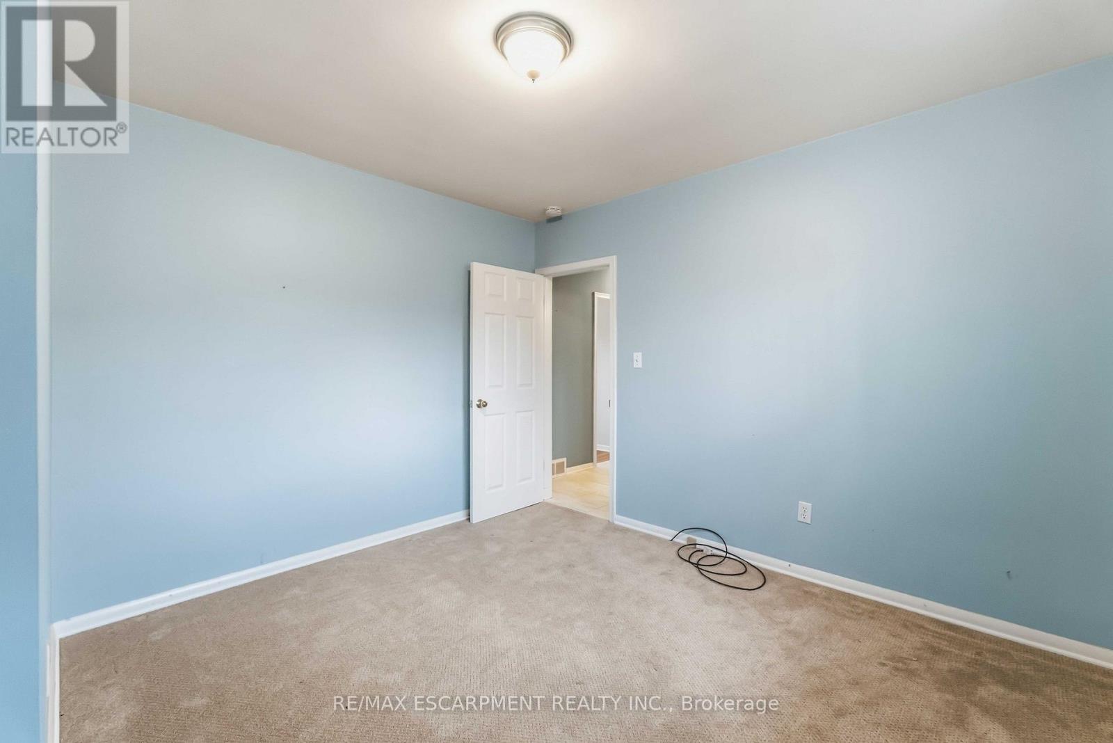4 Regina Avenue Property Photo 17