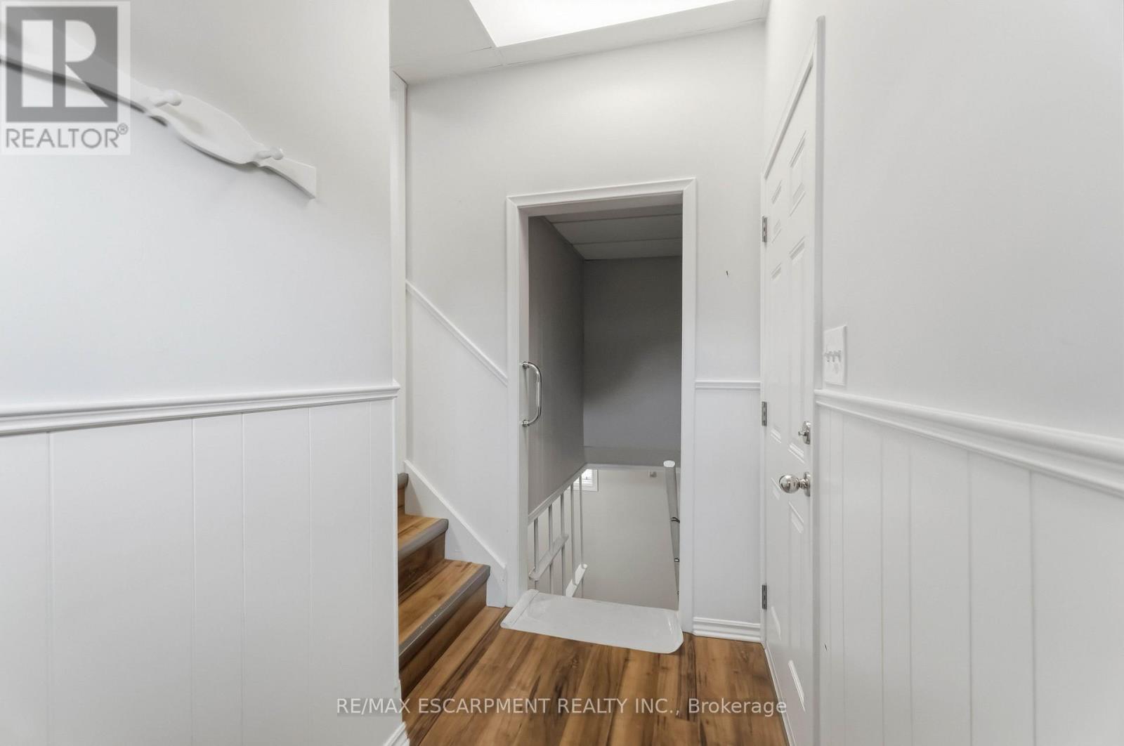 4 Regina Avenue Property Photo 19