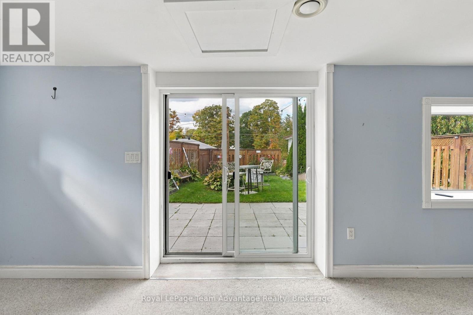 55 Highland Crescent Property Photo 10