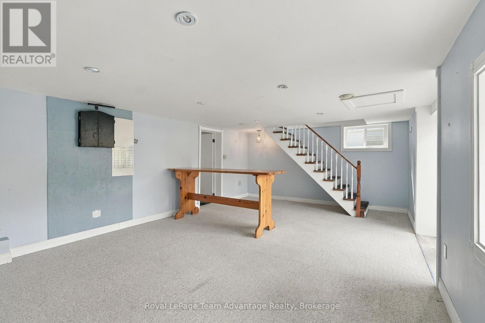 55 Highland Crescent Property Photo 11