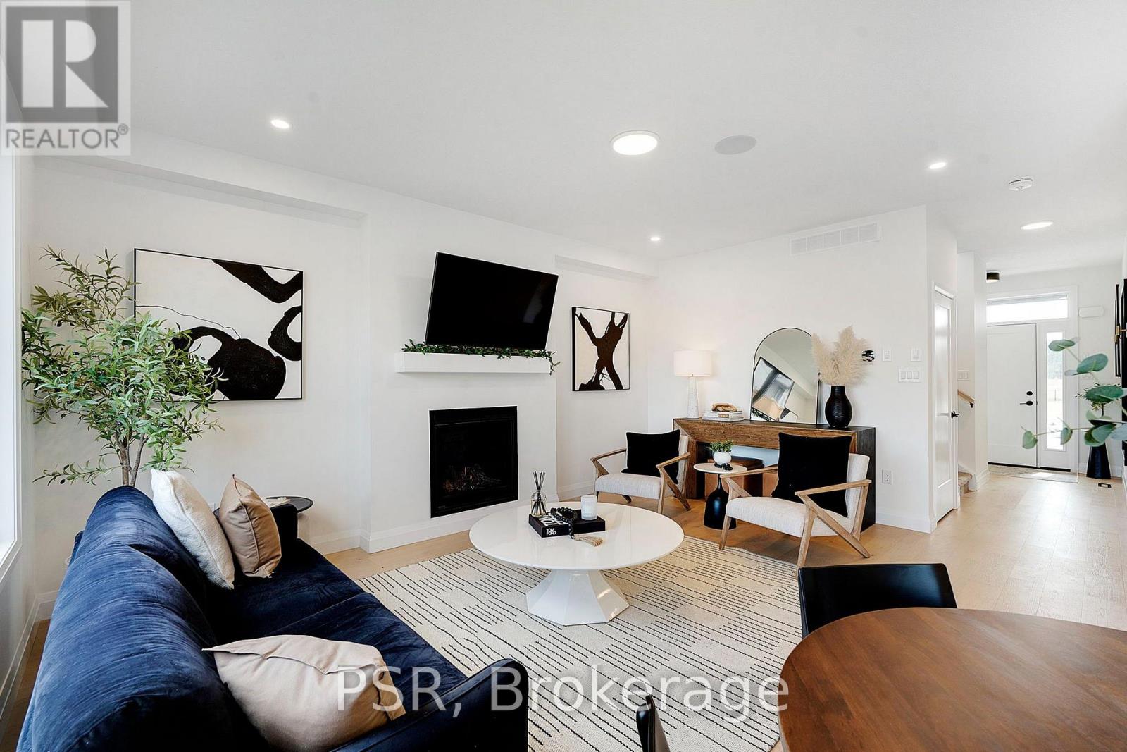 50 Heron Point Lane Property Photo 7